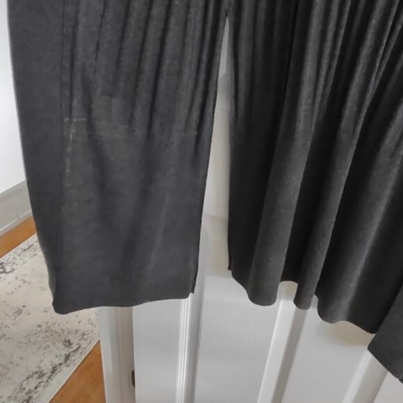 Calf Length Knit Sleeveless Sweater - Picture 4 of 6